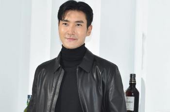 Choi Siwon Menyamar Jadi SpiderMan, Aksinya Totalitas sampai Bikin Ngakak