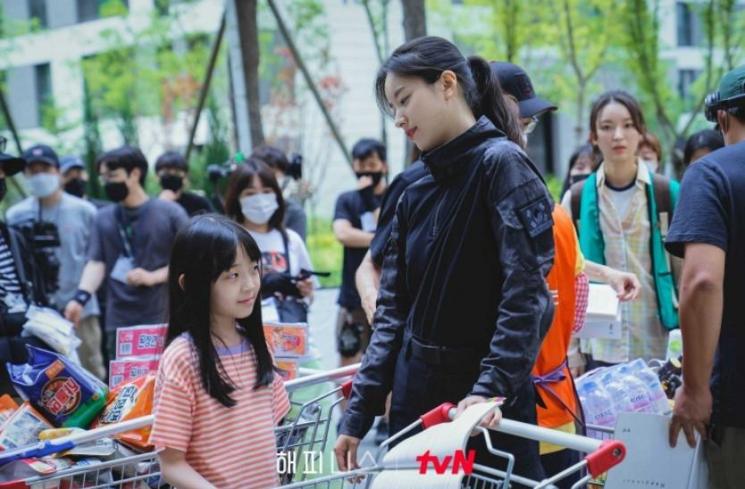 Adegan Berkesan Drakor Happiness (Hancinema)