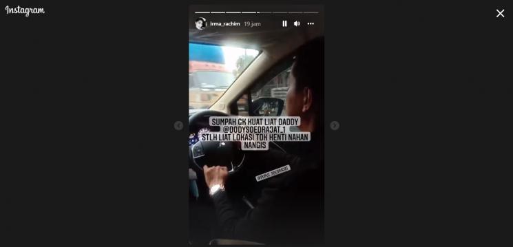 Momen Doddy Sudrajat Tabur Bunga di Tol (Instagram/irma_rachim)