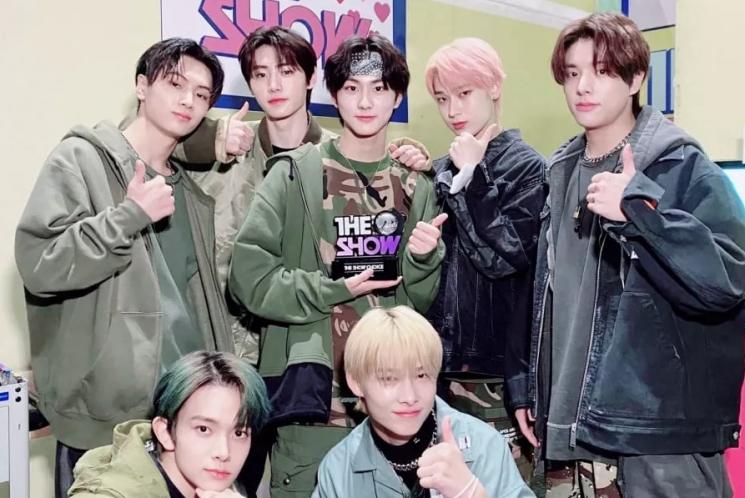 Fakta ENHYPEN (Soompi)