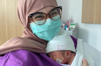 7 Anak Artis Lahir di Tanggal Cantik 2021, Ada Qwenzy Putra Kesha Ratuliu