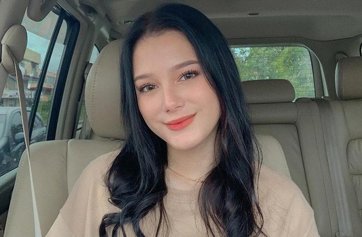 Fakta Yasmine Selebgram Asal Malaysia Pacar Aditya Zoni (Instagram/@yxsmine.ow)