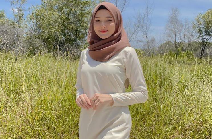 Fakta Yasmine Selebgram Asal Malaysia Pacar Aditya Zoni. (Instagram/@yxsmine.ow)