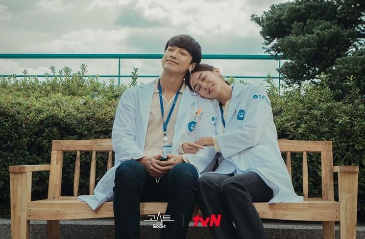 Pesona Rain di Ghost Doctor. (Instagram/@tvn_drama)
