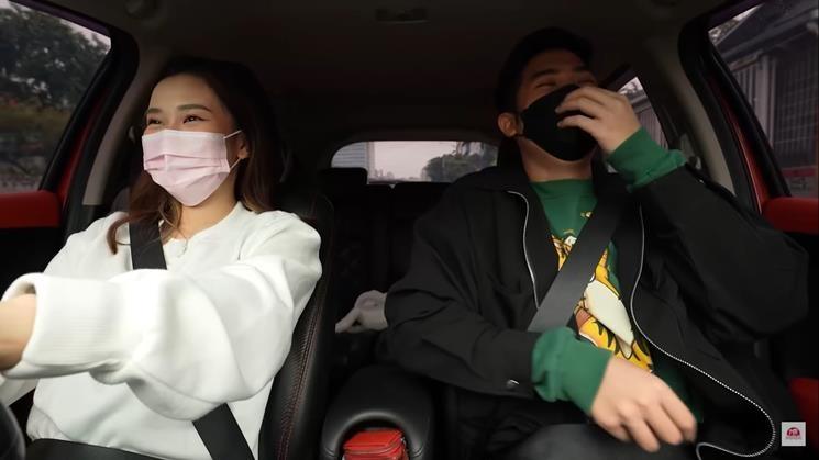 Potret Akrab Jessica Jane dan Jerome Polin. (YouTube/Nihongo Mantappu)