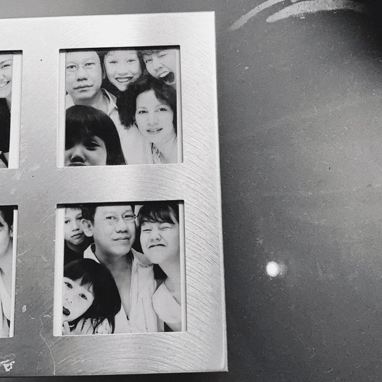 Potret Masa Kecil Vanesha Prescilla dan Sissy Priscillia. (Instagram/@vaneshaass)