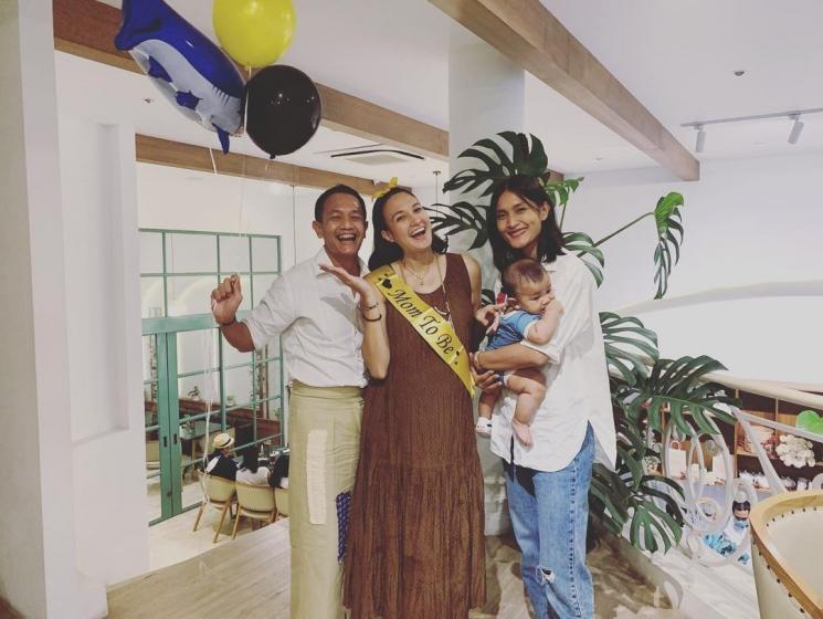 Momen Kejutan Baby Shower Nadine Chandrawinata. (Instagram/nadinelist)