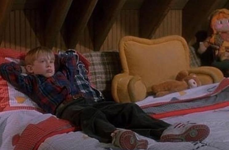 Sinopsis Home Alone. (Instagram/@home.alone.1990)