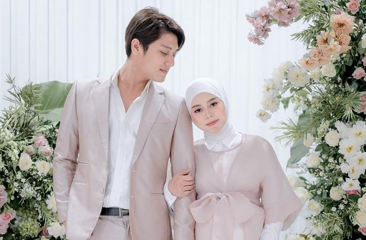 Potret Lesti Kejora dan Rizky Billar di acara 7 bulanan Aurel Hermansyah. (Instagram/@lestykejora)