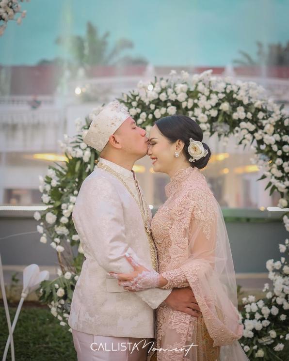 Perjalanan Cinta Vicky Prasetyo dan Kalina (instagram/@kalinaocktaranny)