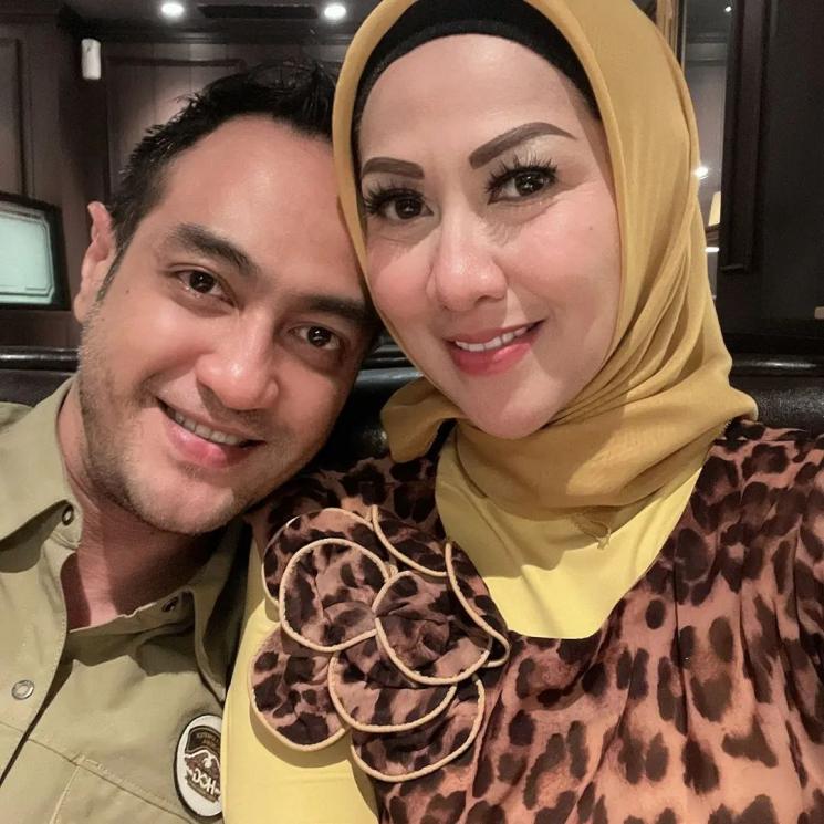 Gaya Pacaran Venna Melinda dan Ferry Irawan (Instagram/@vennamelindareal)