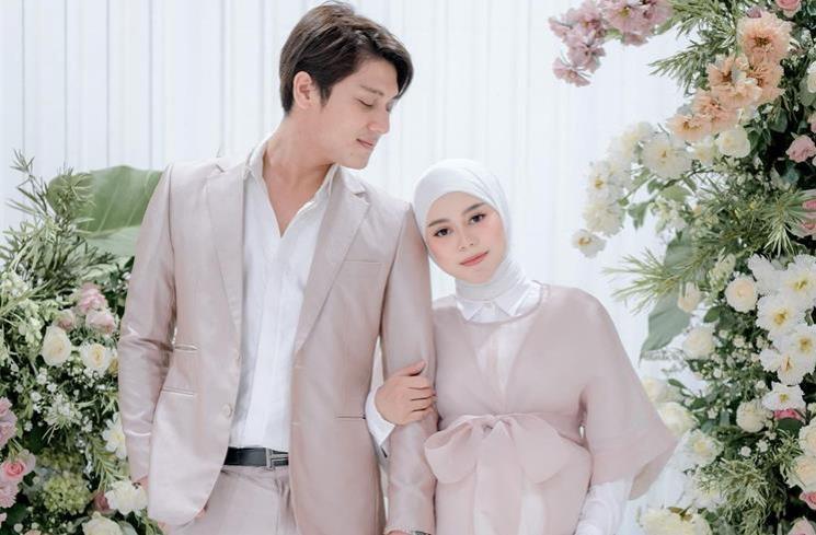 Pasangan Artis Hasil Perjodohan Netizen. (Instagram/@lestykejora)