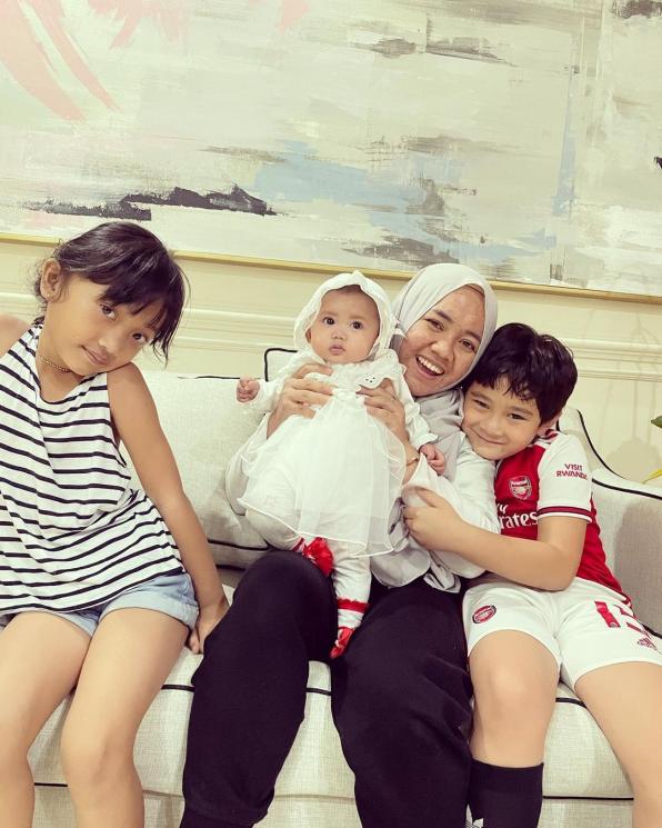 Potret Kompak Rafathar dan Mbak Lala (Instagram/@shela_lala96)