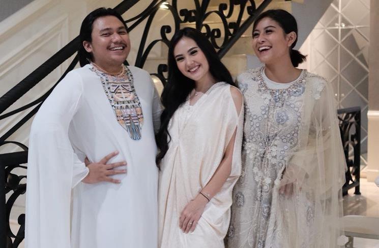 Outfit Unik Keanu Agl. (Instagram/@keanuagl)