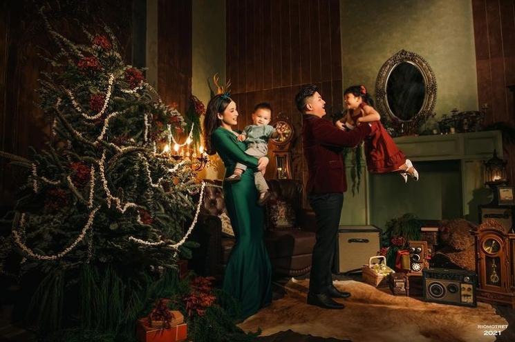 Pemotretan Natal Keluarga Artis (Instagram/@chelseaoliviaa)