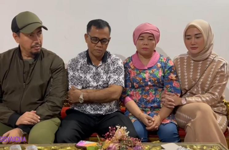 Marissya Icha mempertemukan Sunan Kalijaga dengan keluarga Bibi. (YouTube/MARISSYA - ICHA)