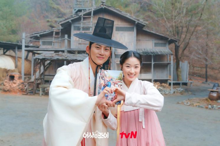 Drama Korea Kerajaan Paling Populer 2021 (Hancinema)