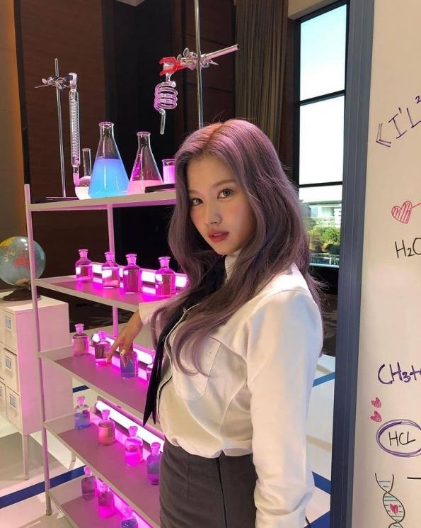 Fakta Sana TWICE (Instagram/@sana.minatozaki_)