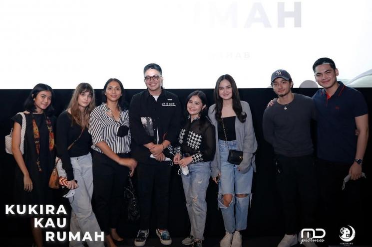 (instagram/@sinemaku.pictures)