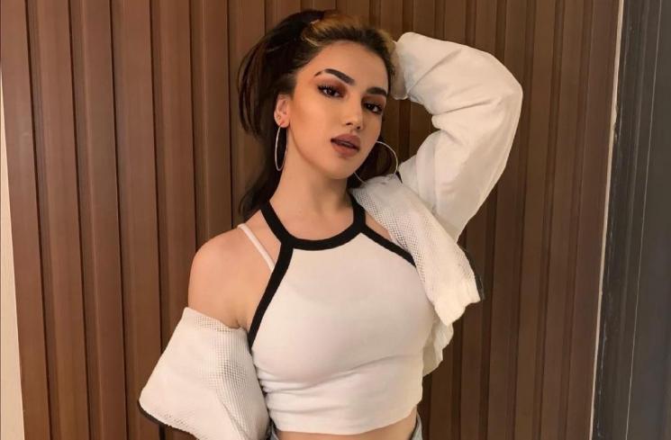 Cassandra Angelie (Instagram/cassangeliee)