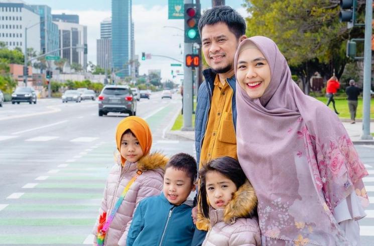 Potret Oki Setiana Dewi di Los Angeles (instagram/@okisetianadewi)