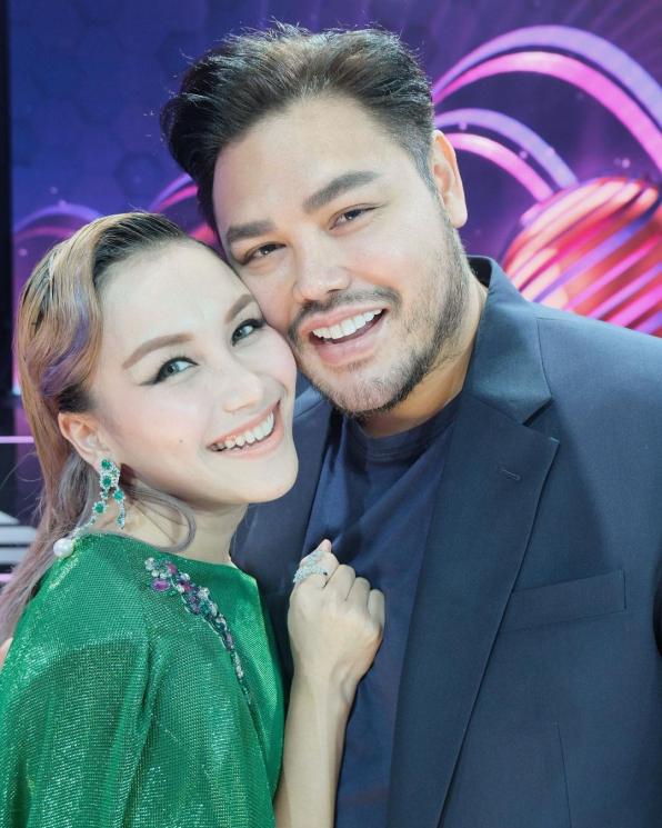 Ayu Ting Ting dan Ivan Gunawan. (Instagram/ayutingting92)