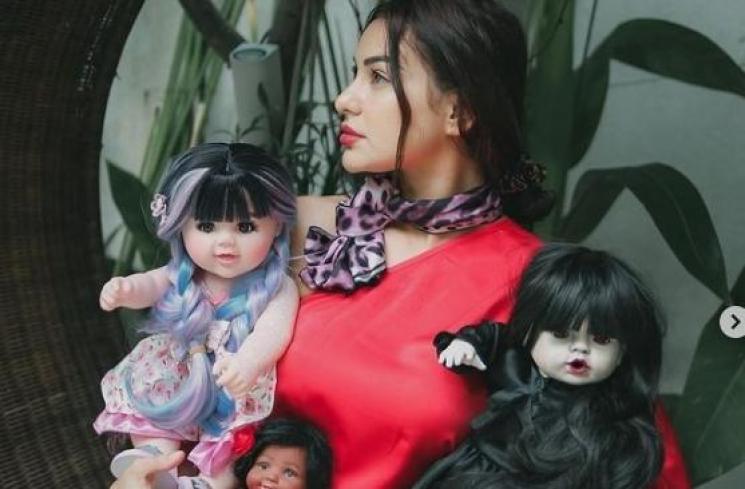 Artis Adopsi Boneka (instagram/@ncdpapl)