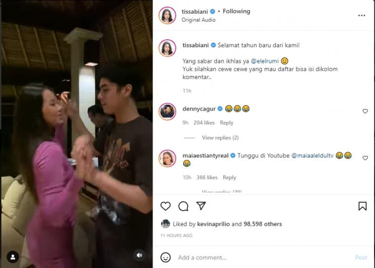 El Rumi joget sama speaker di malam tahun baru. (Instagram/tissabiani)