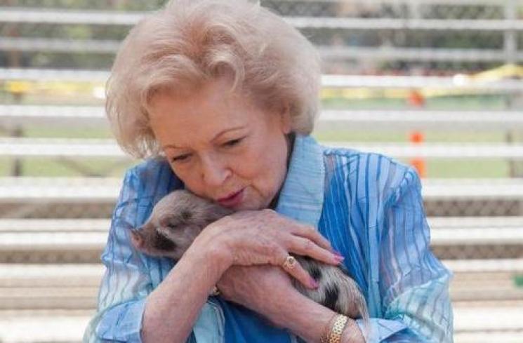 (Twitter/@BettyMWhite)