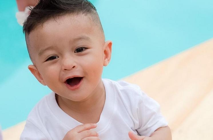 Potret Ardashir Anak Adly Fairuz (Instagram/@ardashirbehrouz)