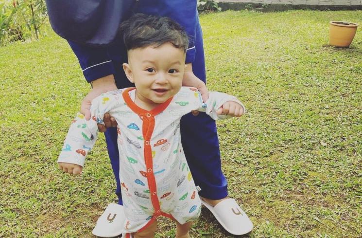 Potret Ardashir Anak Adly Fairuz (Instagram/@ardashirbehrouz)