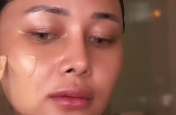 Mutia Ayu pamer skill makeup (Instagram/@mutia_ayuu)