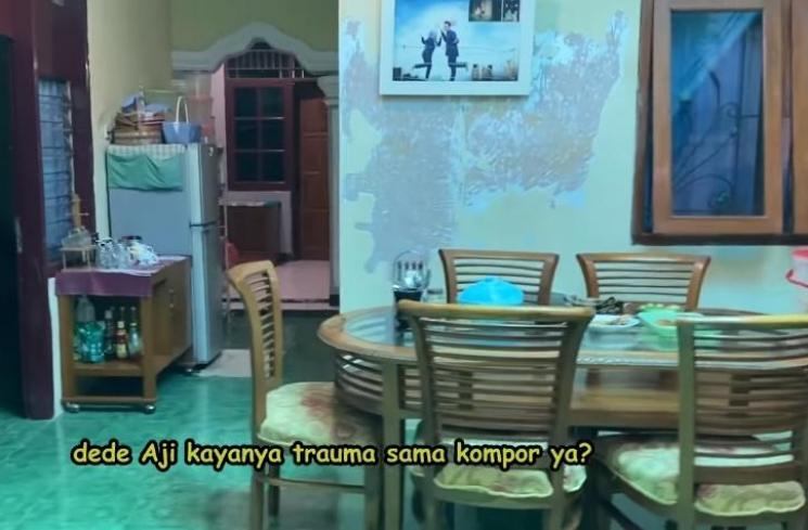 Rumah Orangtua Iis Dahlia di Kampung (YouTube/Isda Family)