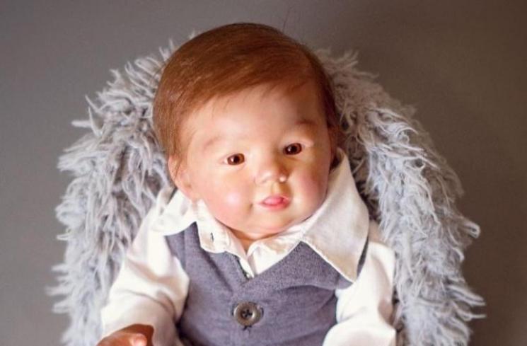 Potret Boneka Bayi Ivan Gunawan Pemotretan. (Instagram/anakputramahkota)