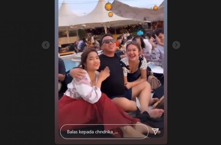  Momen Fuji dan Chandrika Chika di Bali (instagram/@chndrika_/@fuji_an)