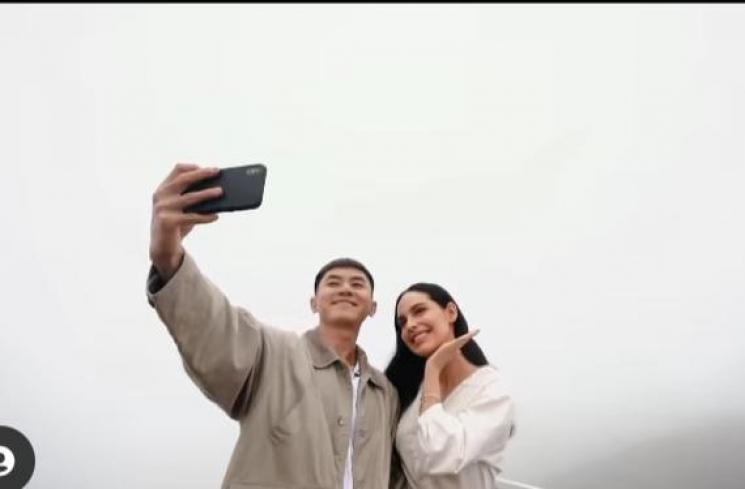 Potret Rafael Tan Lamar Pacar. (Instagram/topoto.photography)