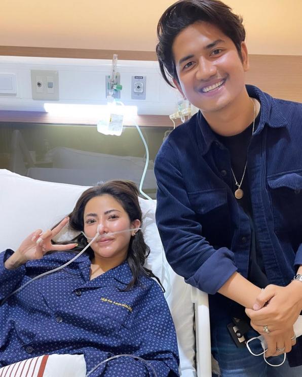 Potret Mesra Zikri Daulay dan Ayu Aulia. (Instagram/@ayuaulia5252)