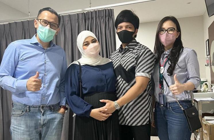 Fashion Hamil Aurel Hermansyah(Instagram/@aurelie.hermansyah)