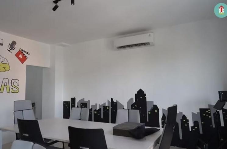  Potret Rumah Irwansyah (YouTube/The Sungkars Family)