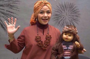7 Transformasi Ria Enes dan Suzan, Penuh Pesona saat Pakai Hijab