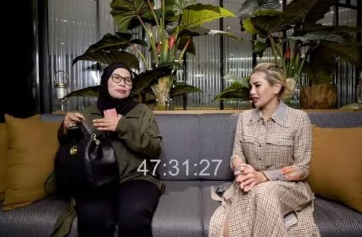 potret ibu Gaaga Muhammad (YouTube Crazy Nikmir Real)