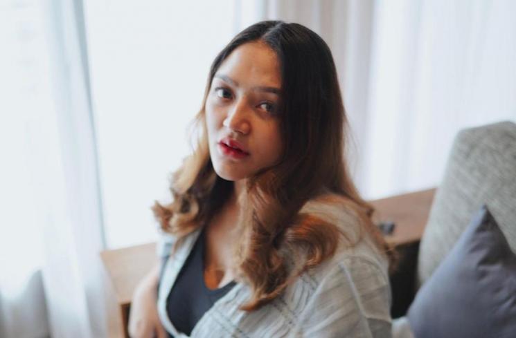 Pesona Siti Badriah Hamil 7 Bulan (Instagram/@thomaschayadi)  
