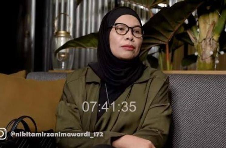 potret ibu Gaaga Muhammad (YouTube Crazy Nikmir Real)