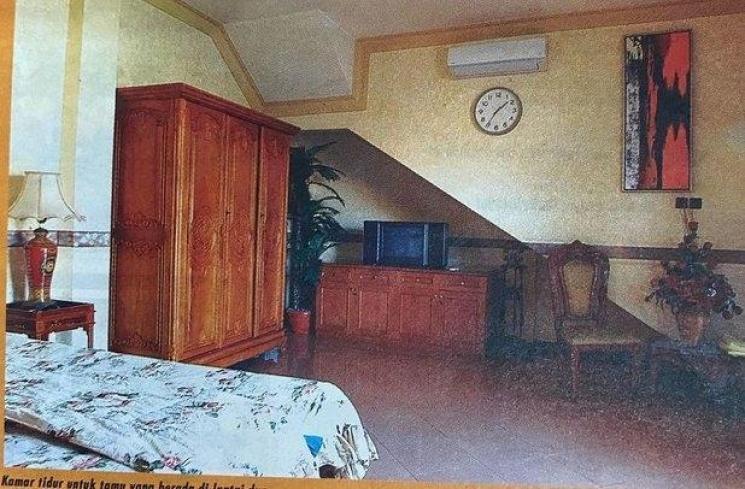  Potret Rumah Ibu Inul Daratista di Kampung (99.co)