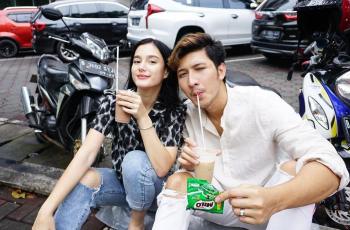 10 Potret Prewedding Aditya Zoni dan Yasmine Ow, Intim dan Romantis
