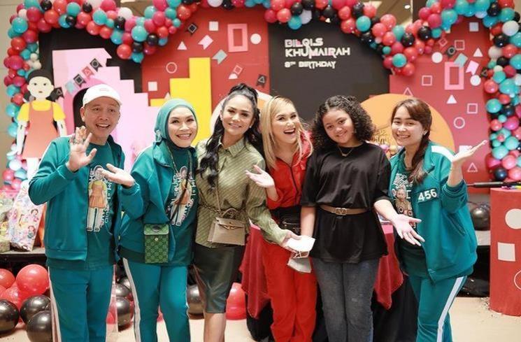 Momen Krisdayanti hadir di acara ulang tahun putri Ayu Ting Ting. (Instagram/@ayutingting92)