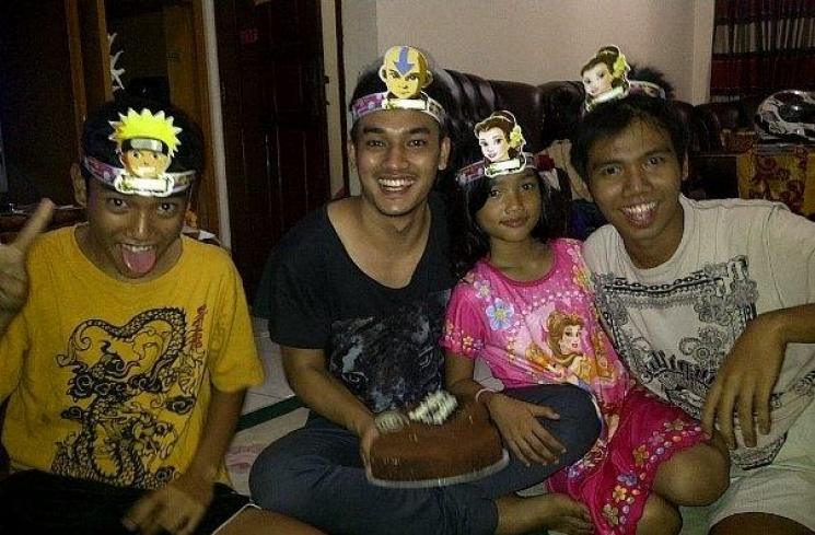 Potret Jadul Fuji di Facebook Ibunya (Facebook/Dewi Zuhriati)