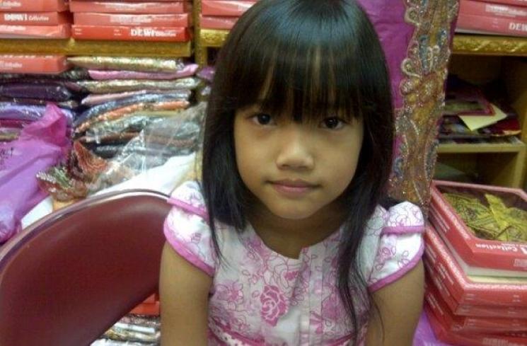 Potret Jadul Fuji di Facebook Ibunya (Facebook/Dewi Zuhriati)