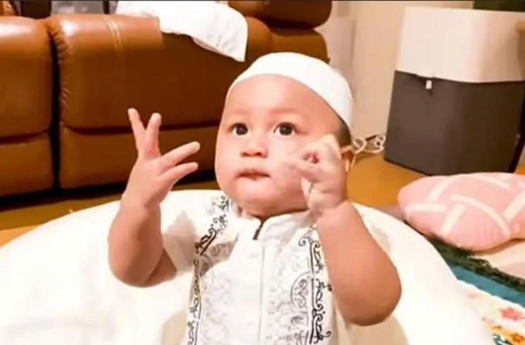 Potret Anak Artis Ngaji (Instagram/@kianotigerwong)