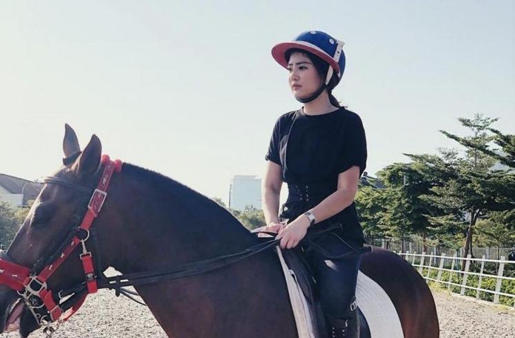 Pesona Valencia Tanoesoedibjo Pacar Kevin Sanjaya (instagram/@valenciatanoe)